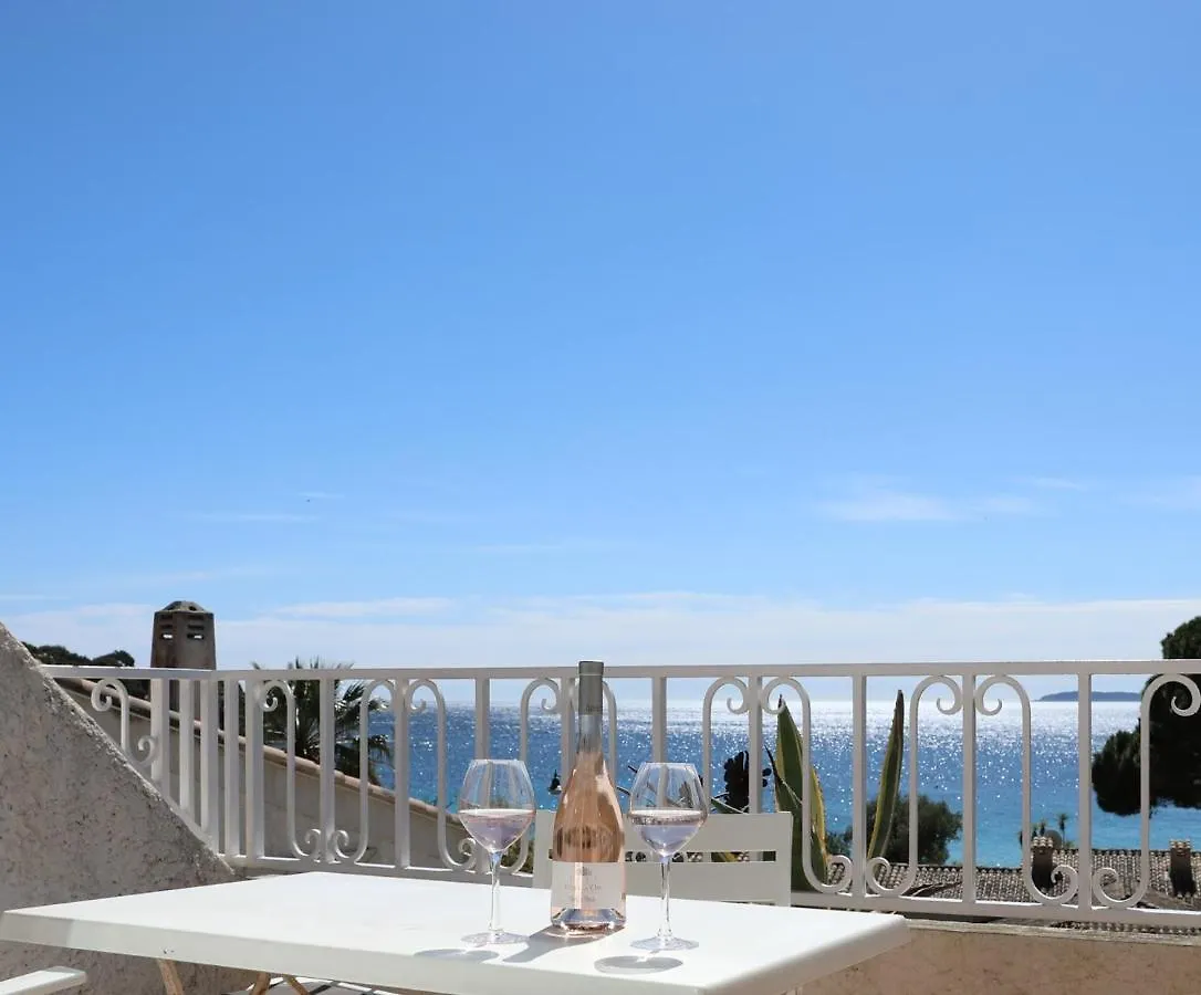 Hotel Les Alcyons Le Lavandou