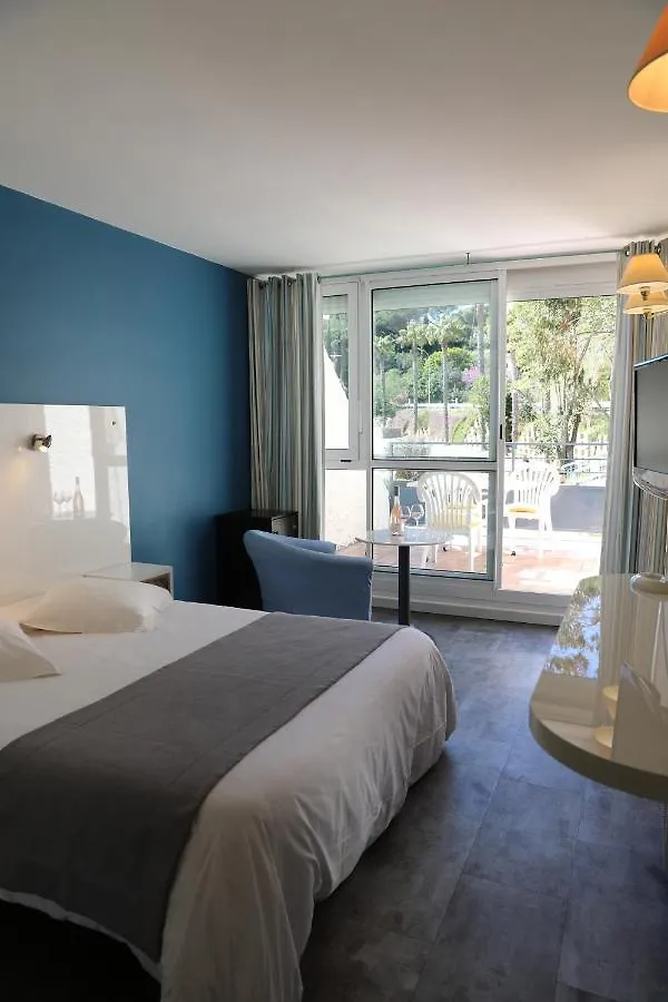Hotel Les Alcyons Le Lavandou