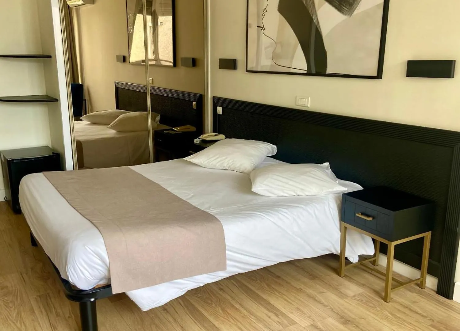 Hotel Les Alcyons Le Lavandou