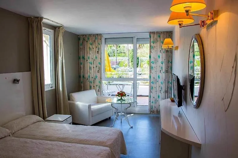 Les Alcyons Hotel Le Lavandou