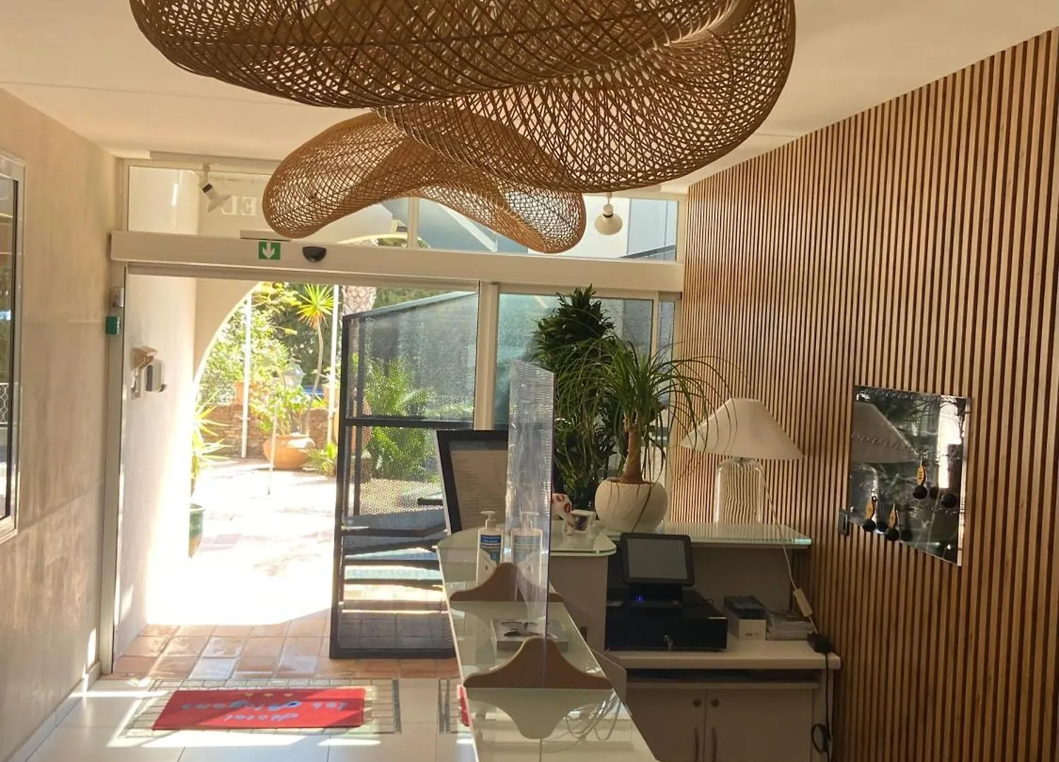 Hotel Les Alcyons Le Lavandou Francie