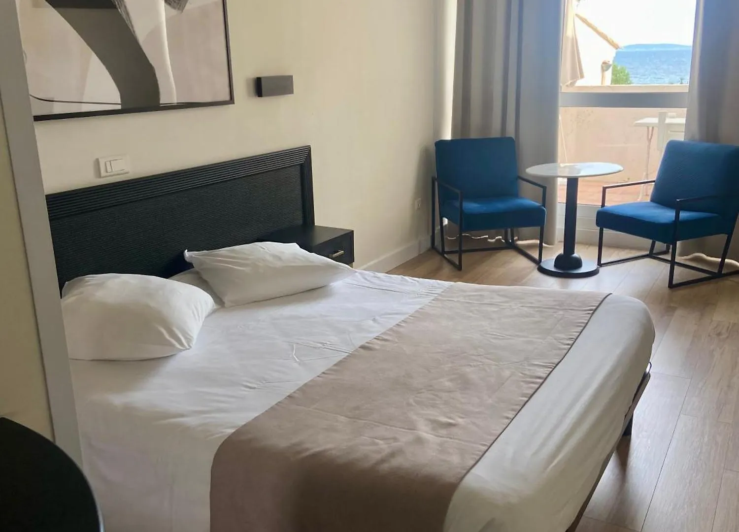 ****  Hotel Les Alcyons Le Lavandou Francie